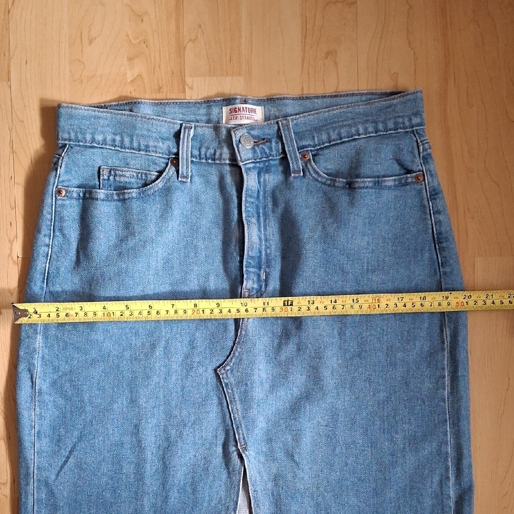 Signature by Levi Strauss Blue Denim Pencil Skirt Size 8 - Picture 9 of 10